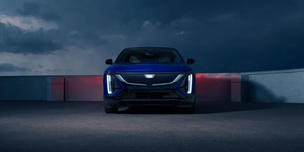Cadillac LYRIQ faruri LED